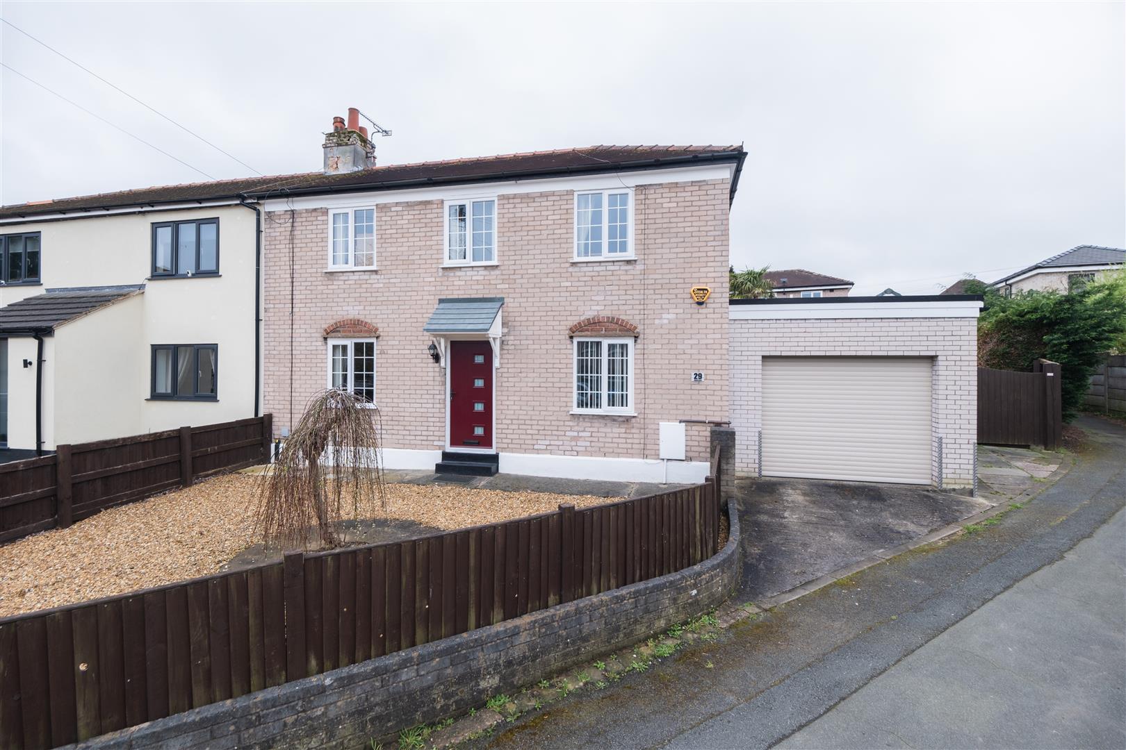 3 bedroom  Semi Detached House for Sale in Weaverham